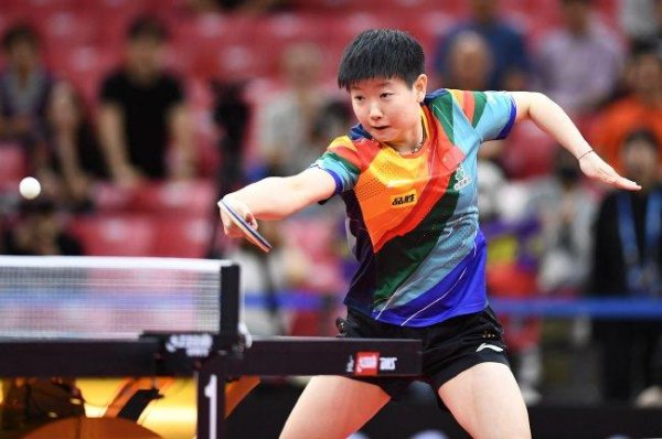 乒乓亚锦赛孙颖莎横扫申裕斌 中国3比0韩国夺魁